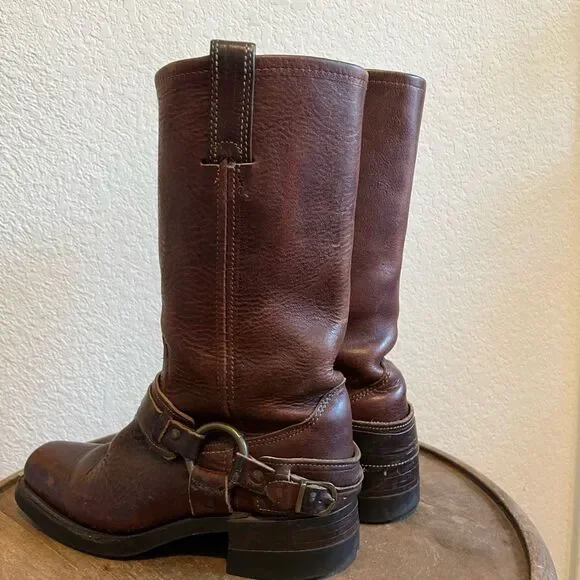 FRYE Harness Brown Leather Belted Square Toe Riding Boots Women's Size 6 - Picture 11 of 16